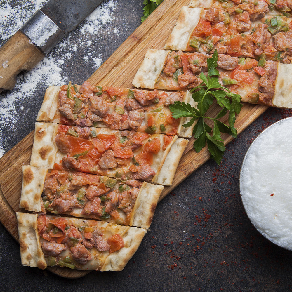 Kuşbaşılı Pide